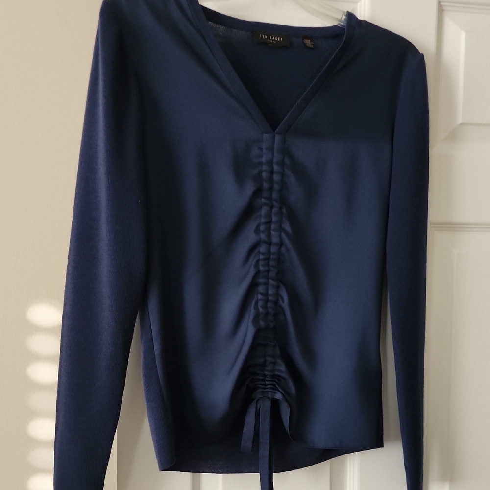 Ted baker knit v-neck top with satin front and adjustible ruching detail